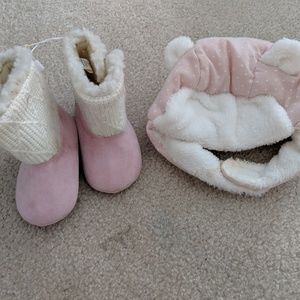 Pink toboggan and boots